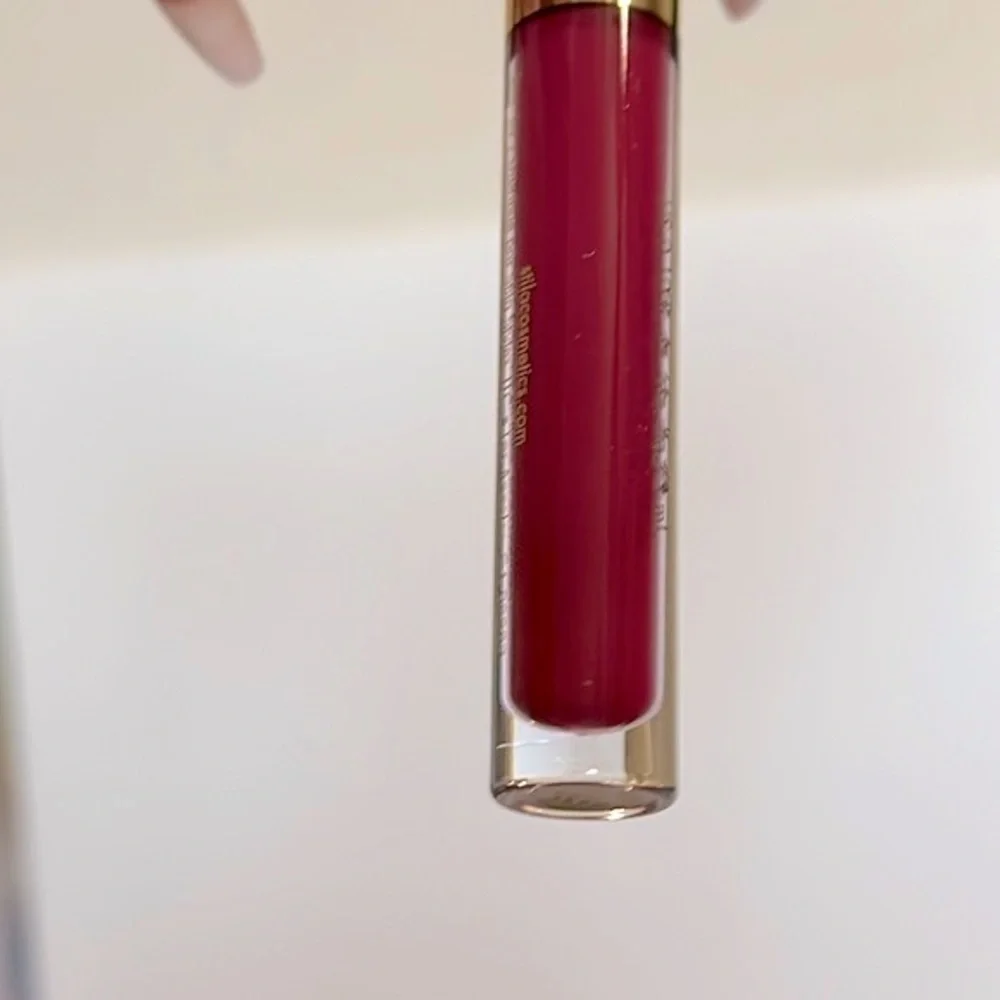 STILA Stay All Day® Liquid Lipstick IN BACCA NIB
